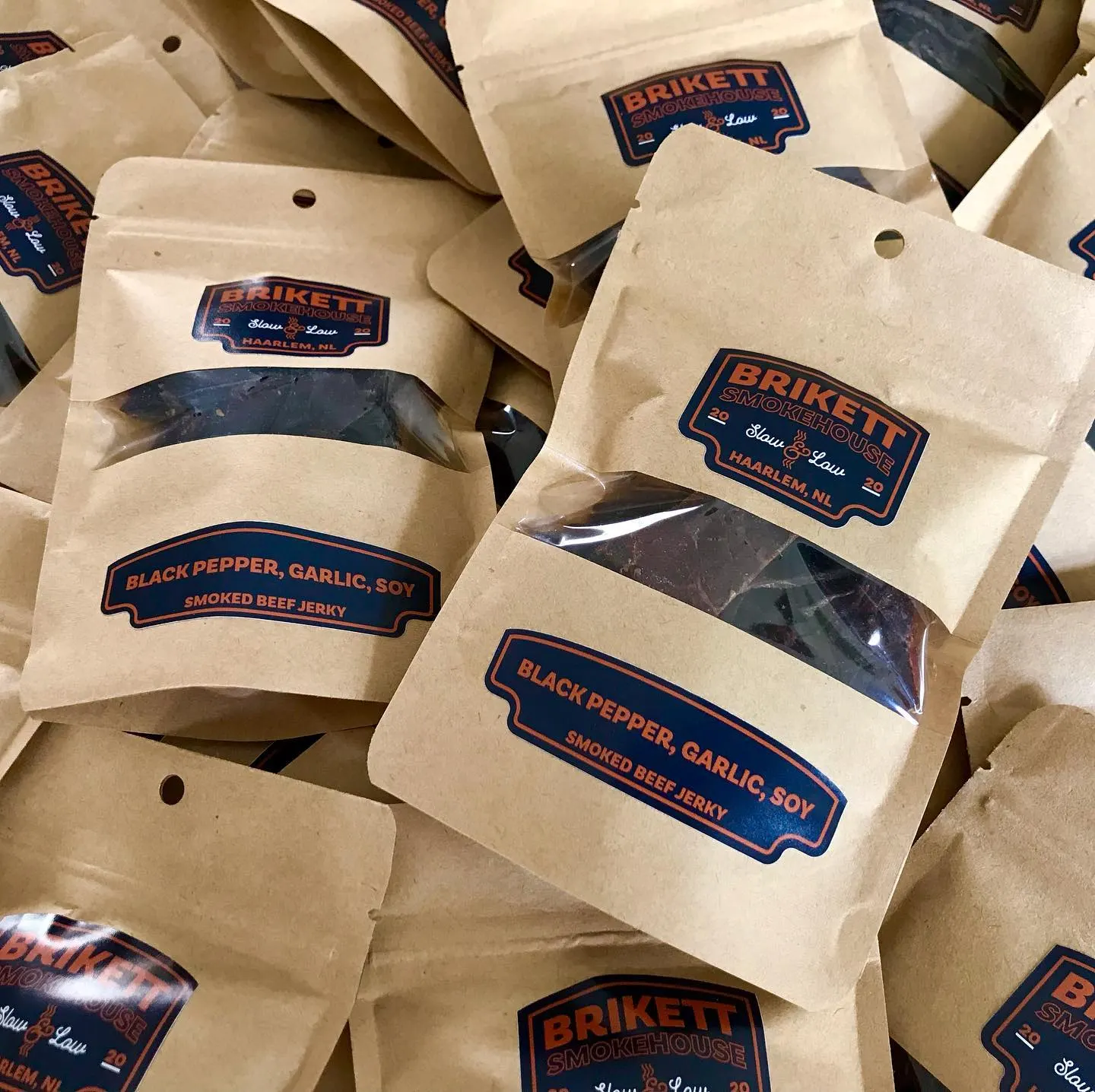 BRIKETT beef jerky packs